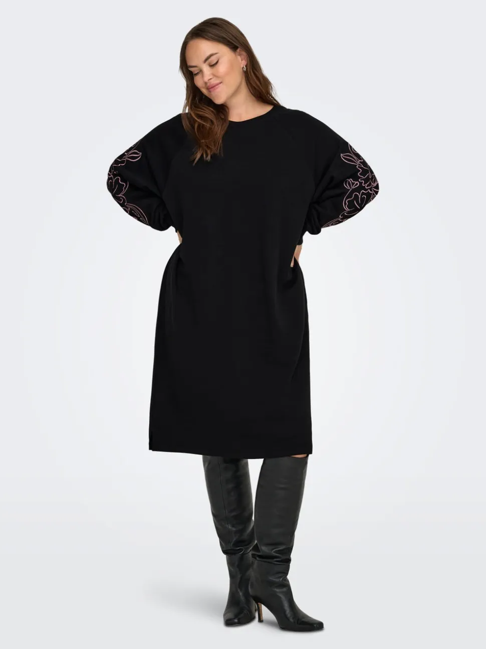 CARELLE Vestito midi