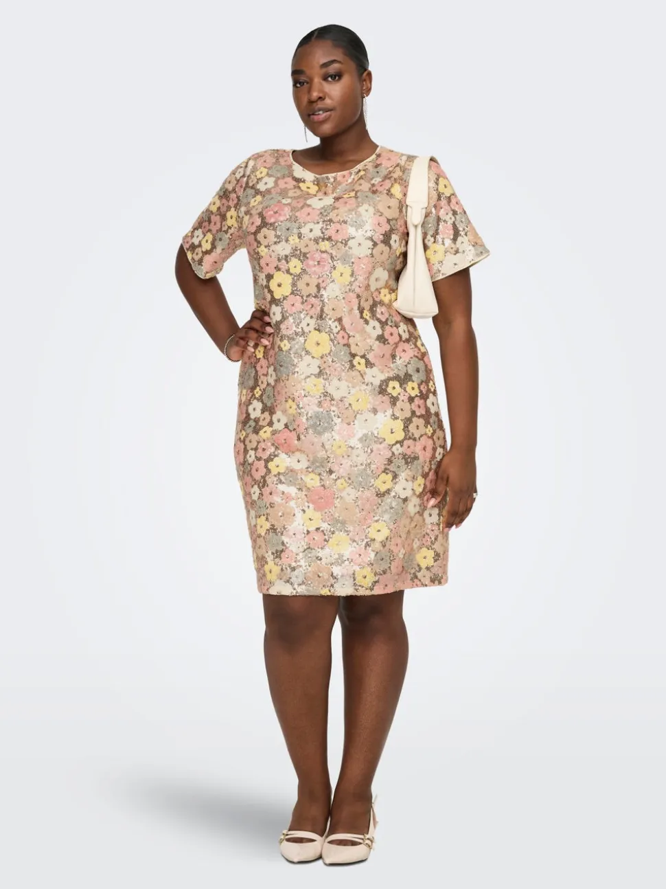 CARMABELLE Vestito midi