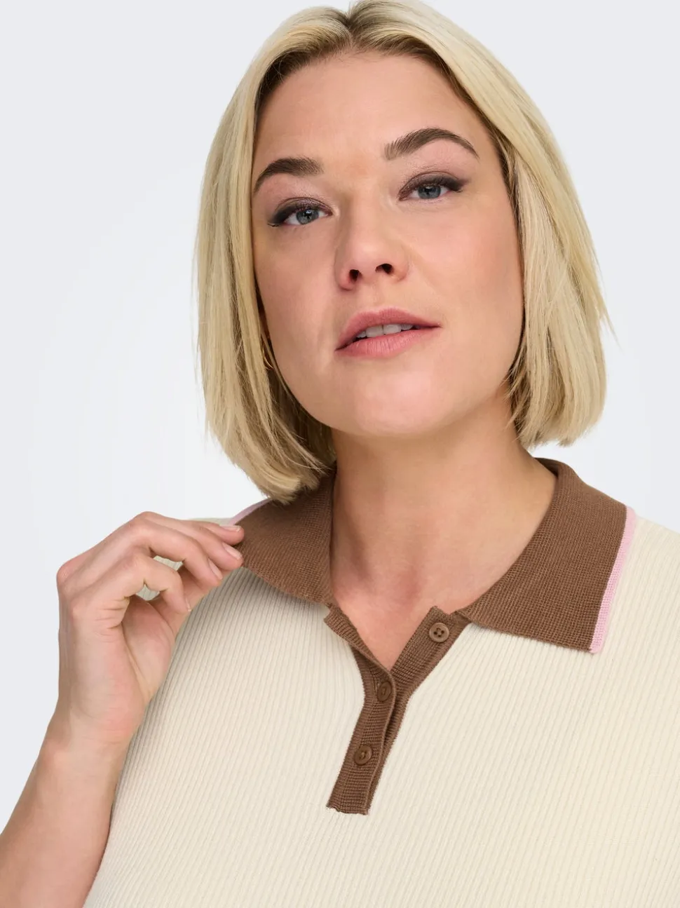 CARMEDDI Capo in maglia con colletto polo