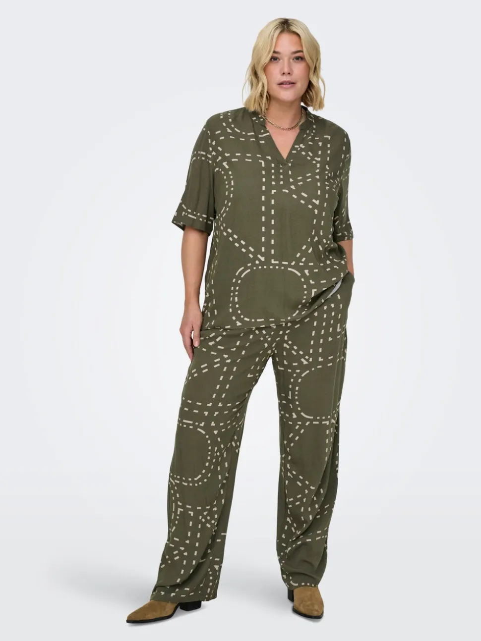 CARPHOEBE Regular Fit Pantaloni a gamba larga
