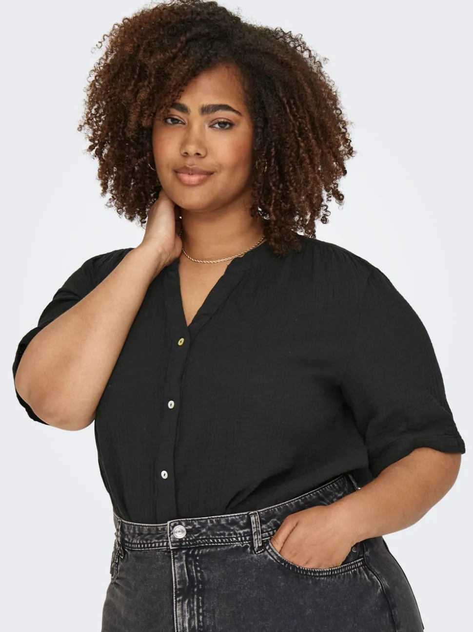 CARTHYRA Top