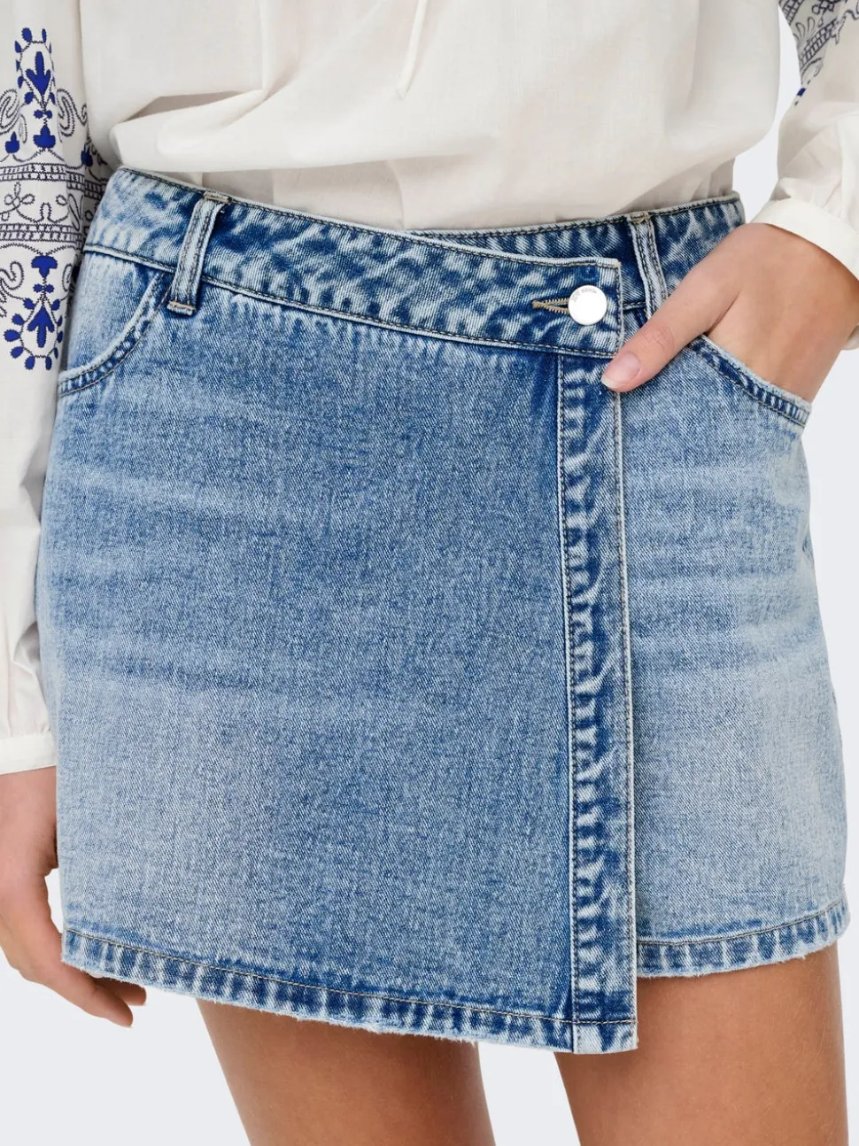 JDYBELLA Vita media Regular Fit Gonne pantaloncino