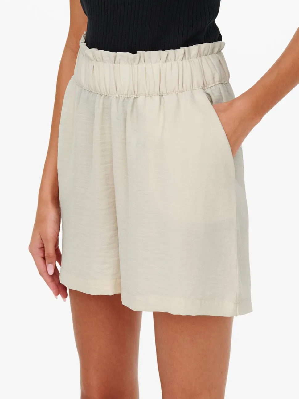 JDYDIVYA Vita alta Regular Fit Shorts a caramella