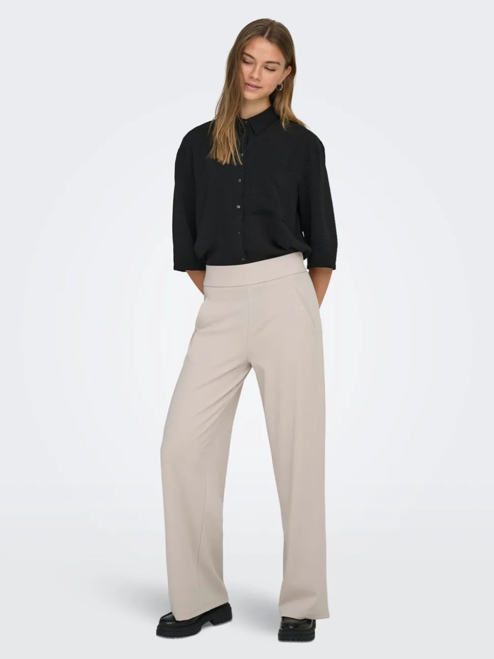 JDYLOUISVILLE Wide Leg Fit Pantaloni a gamba larga