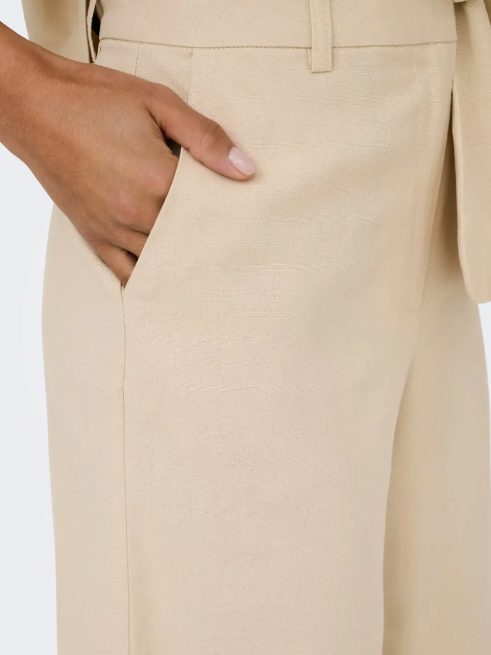 JDYNAOMI Vita media Loose Fit Lino Bermuda