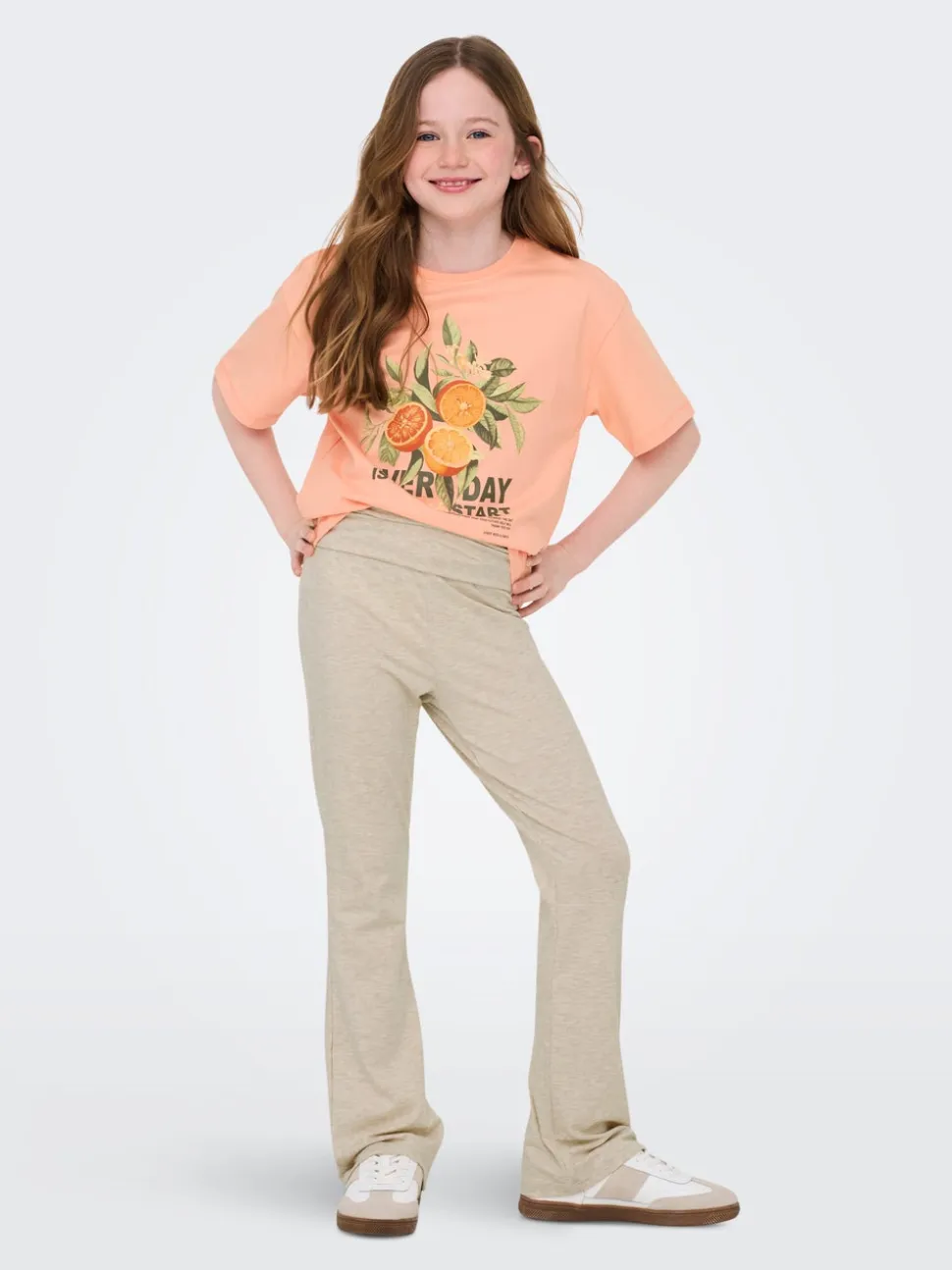 KOGFELINA Regular Fit Pantaloni