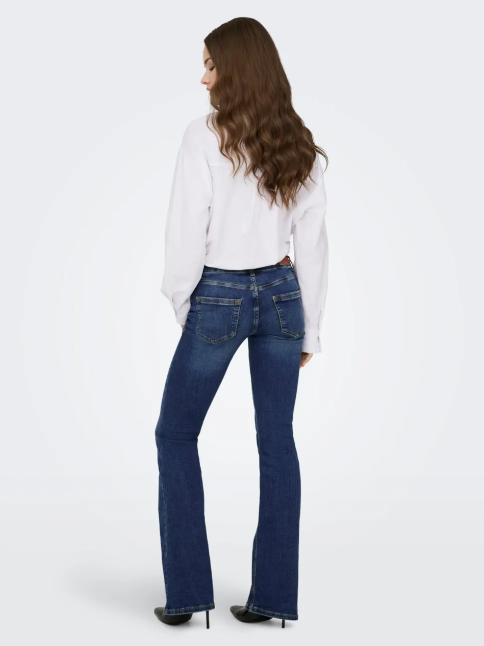 ONLBLUSH Vita bassa Flared Fit Jeans
