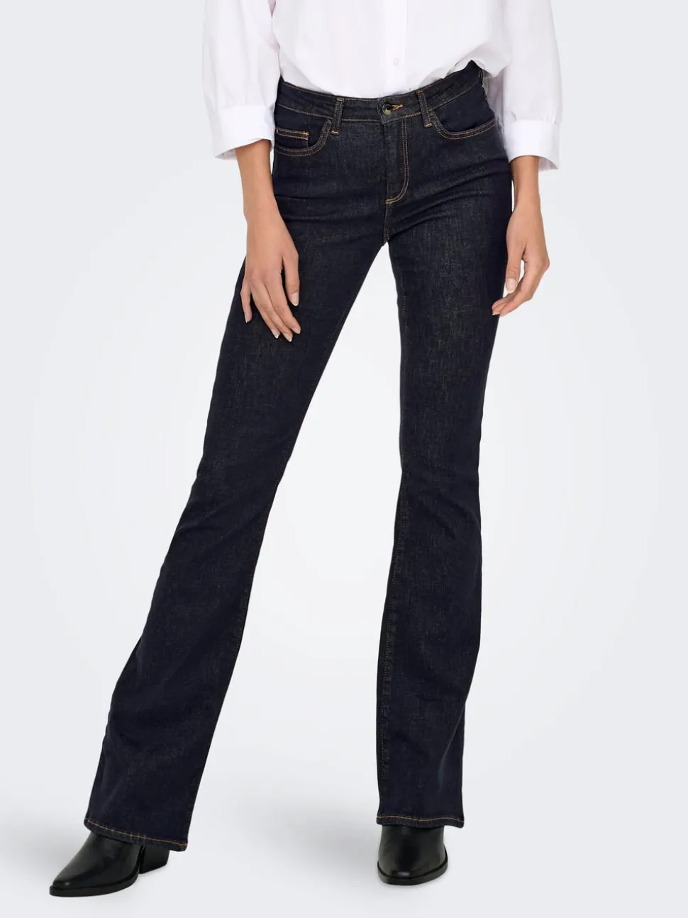 ONLBLUSH Vita media Flared Fit Jeans