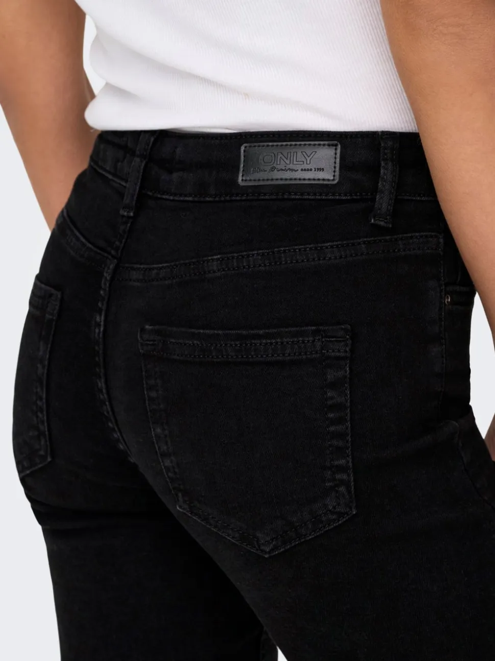 ONLBLUSH Vita media Straight Fit Jeans