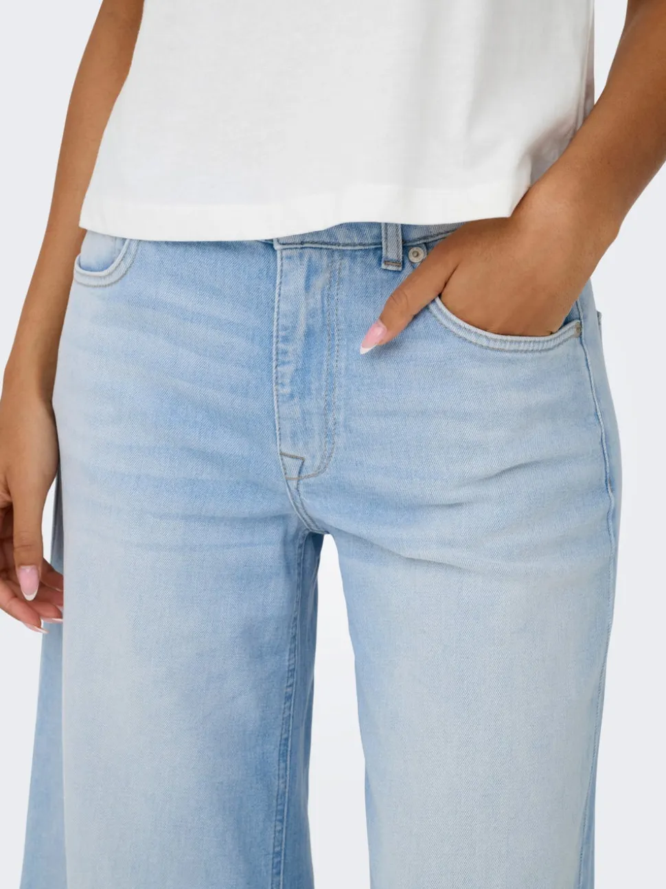 ONLCALIFORNIA Vita media Flared Fit Jeans