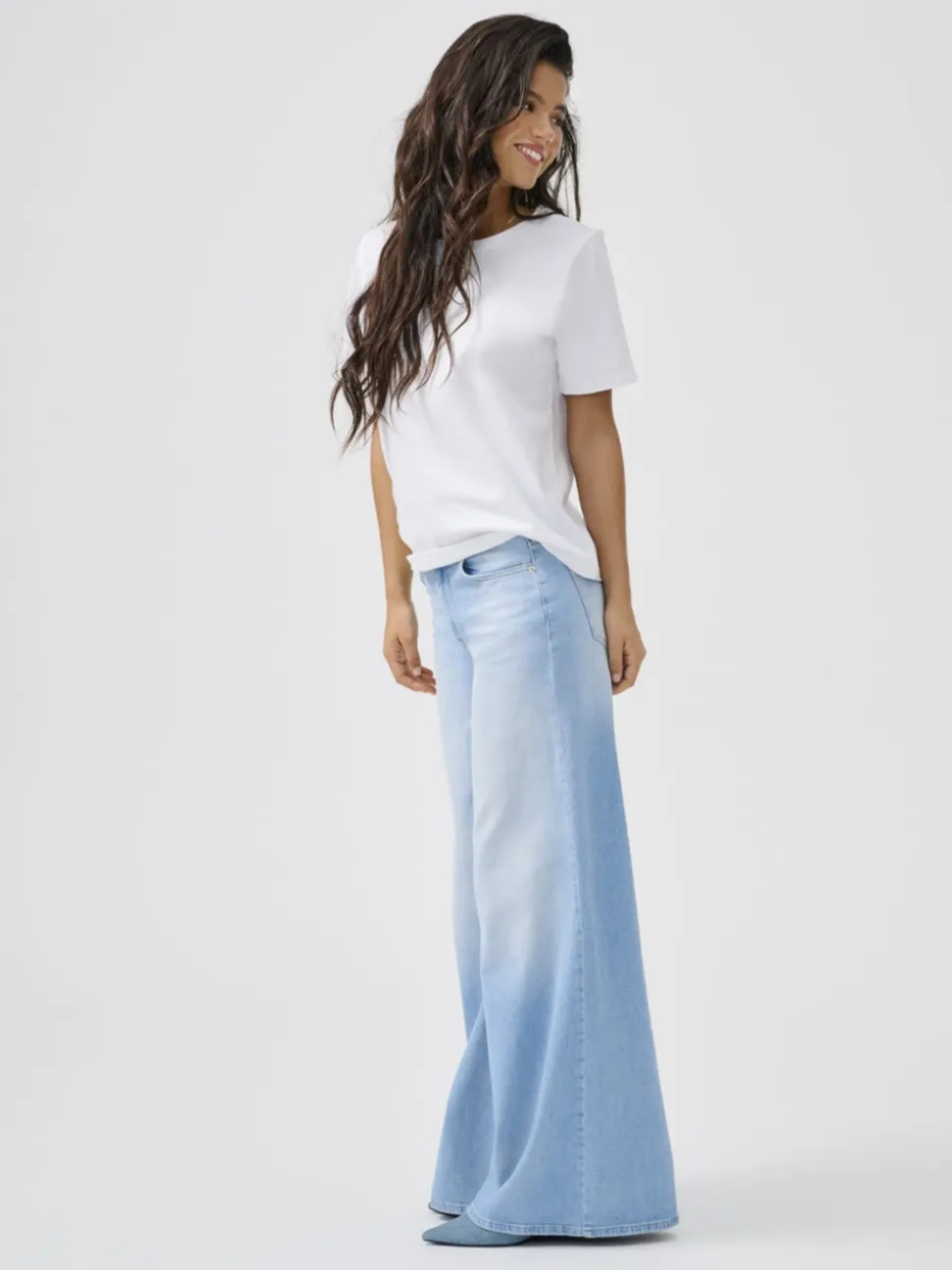 ONLCALIFORNIA Vita media Flared Fit Jeans