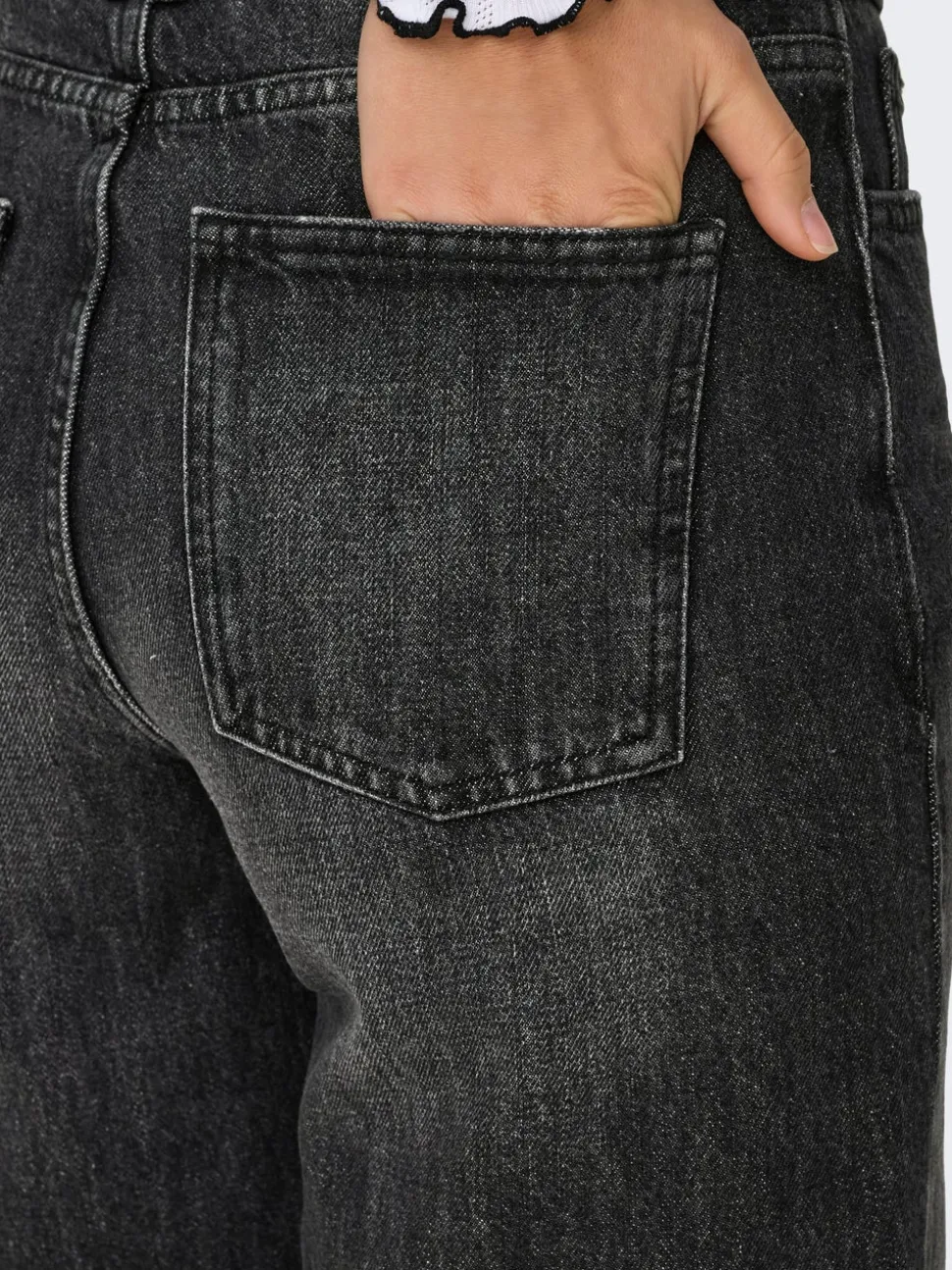 ONLCARO Vita media Loose Fit Bermuda in jeans