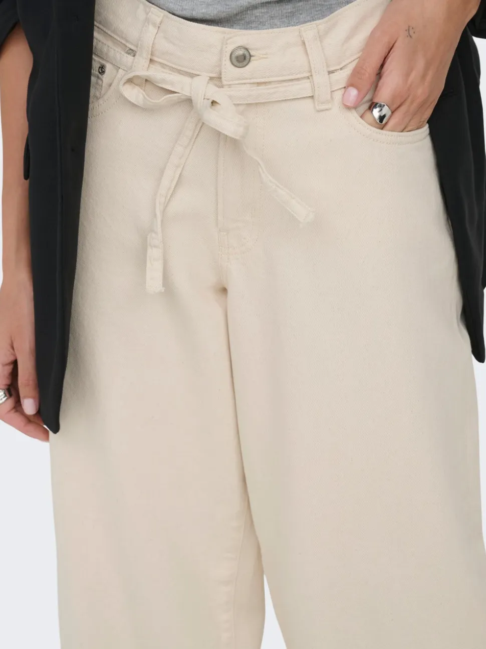ONLGIANNA Vita media Balloon Fit Jeans