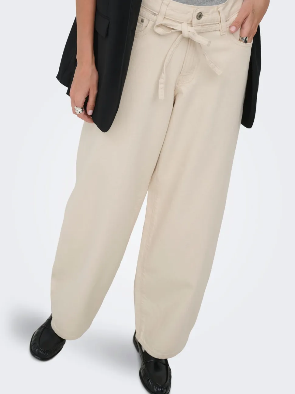 ONLGIANNA Vita media Balloon Fit Jeans