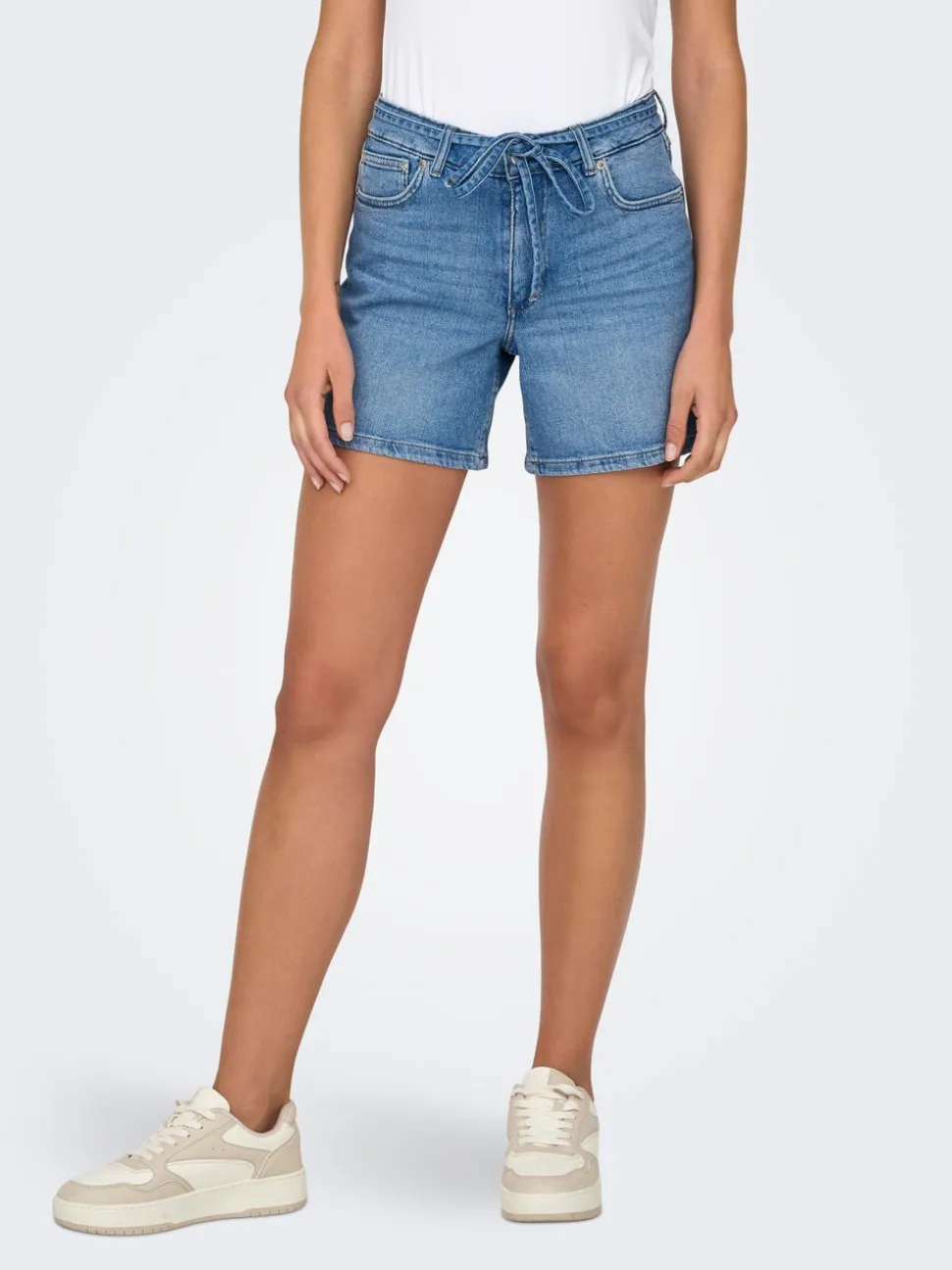 ONLGIANNA Vita media Regular Fit Bermuda in jeans