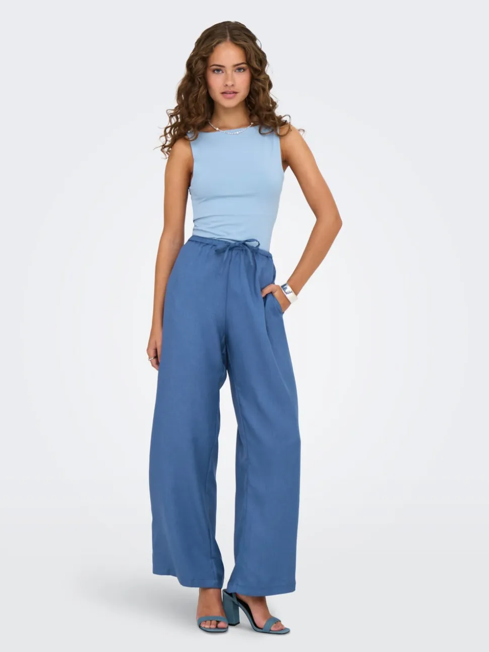 ONLHARRIET Regular Fit Pantaloni
