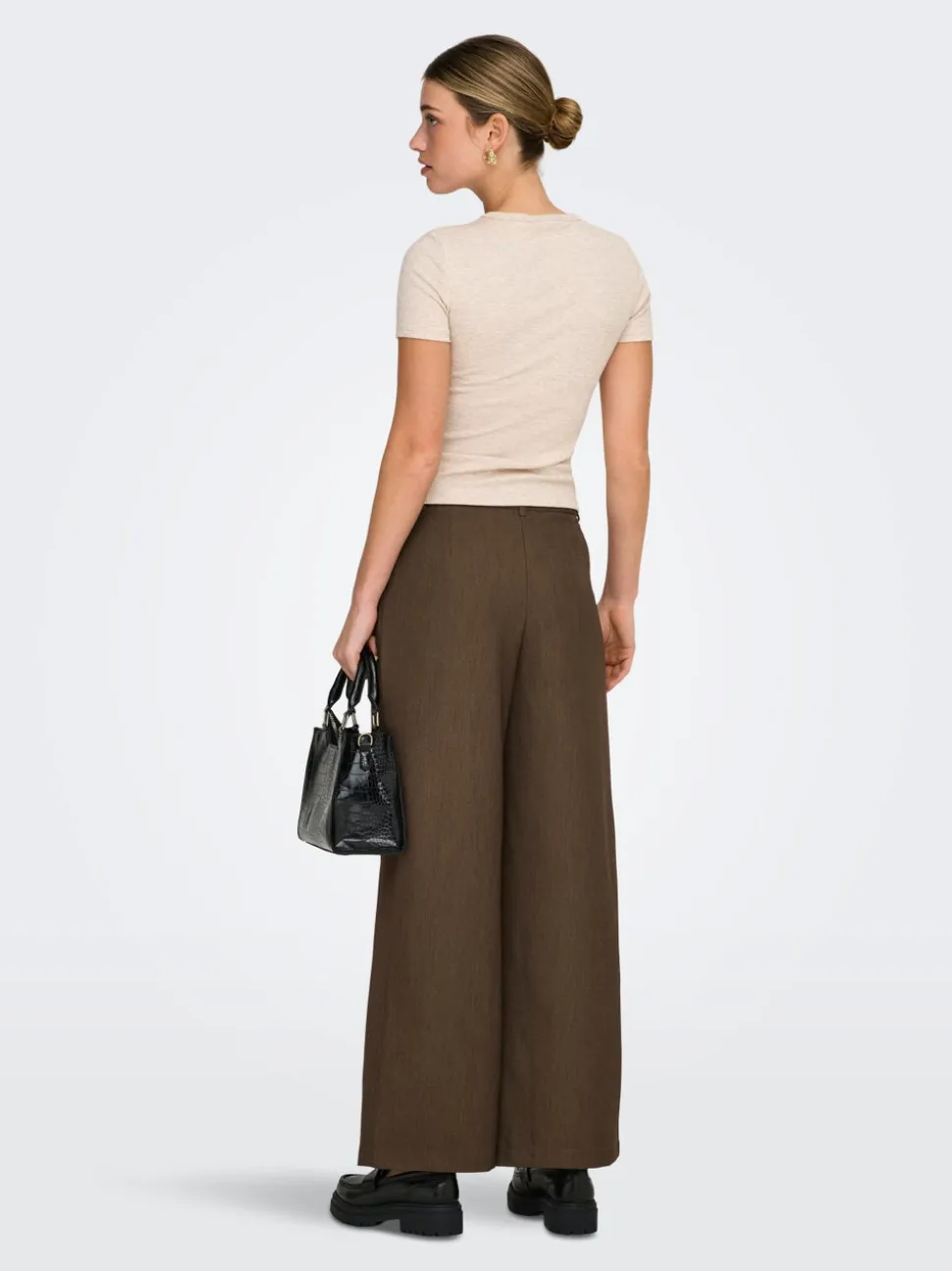 ONLHATTIE Straight Tapered Fit Pantaloni