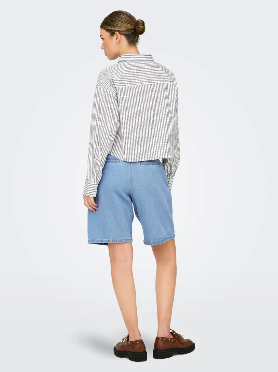 ONLIVY Wide Leg Fit Bermuda in jeans