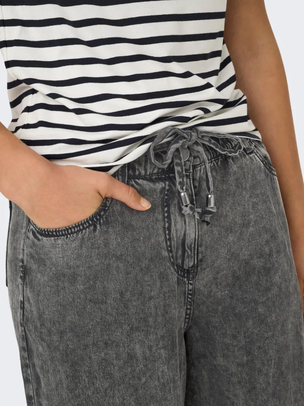 ONLKENYA Relaxed Fit Pantaloni