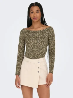 ONLLIVELOVE Top