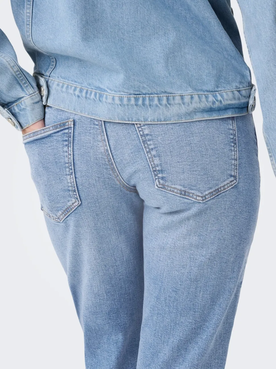 ONLLOPEZ Vita bassa Carrot Fit Jeans