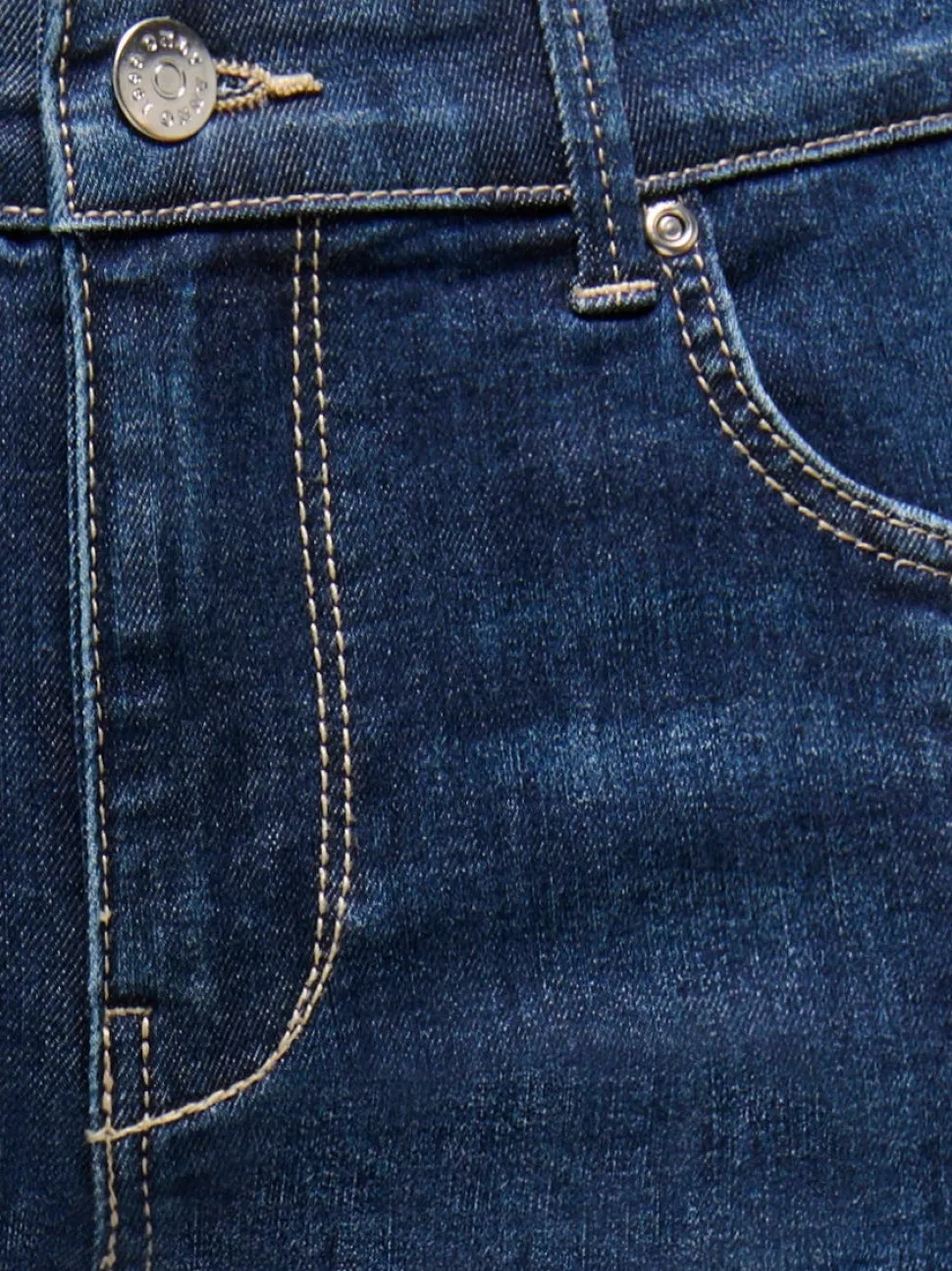 ONLLUSH Vita media Retro Flared Fit Jeans