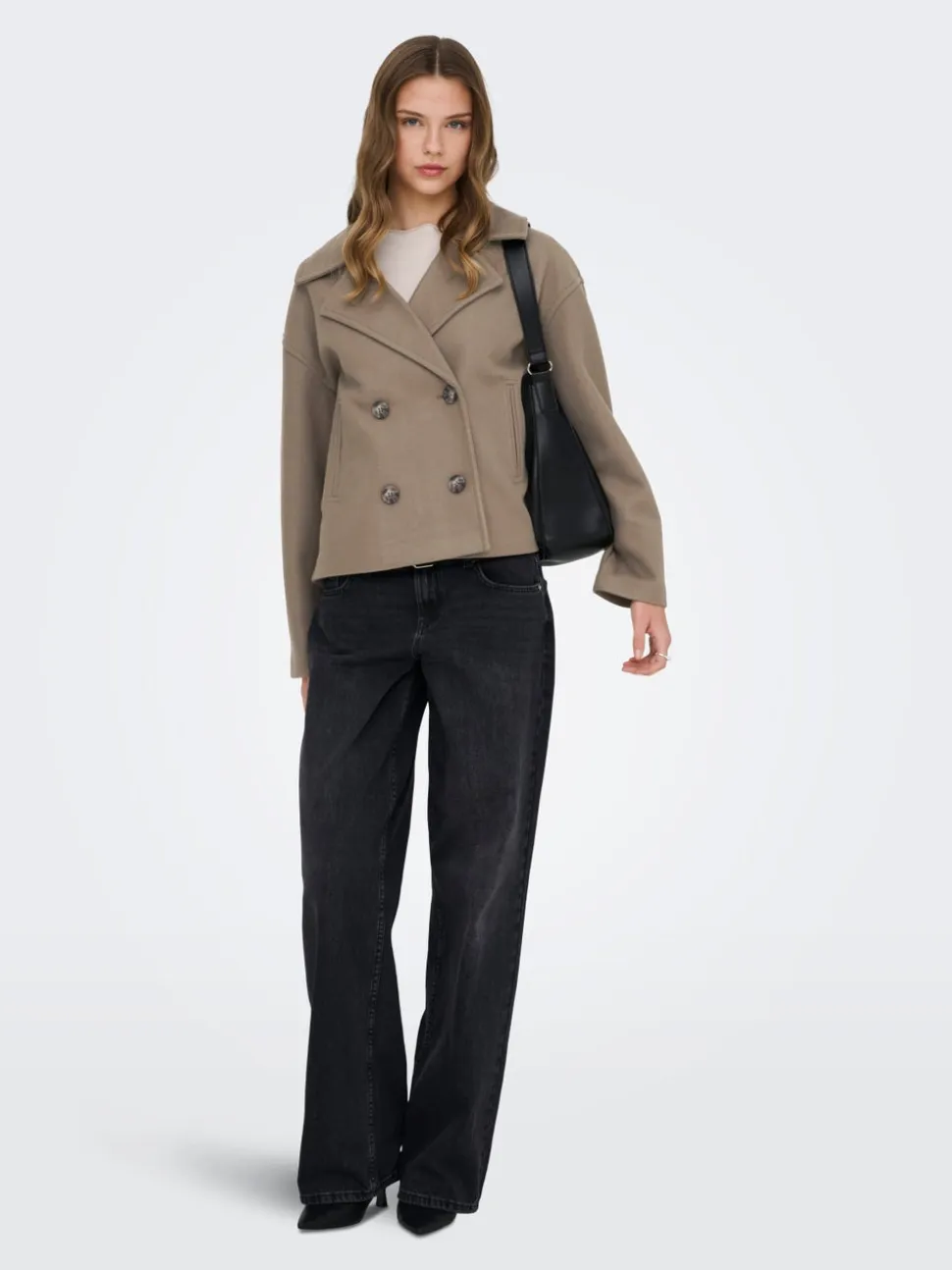 ONLMALIKA Trench