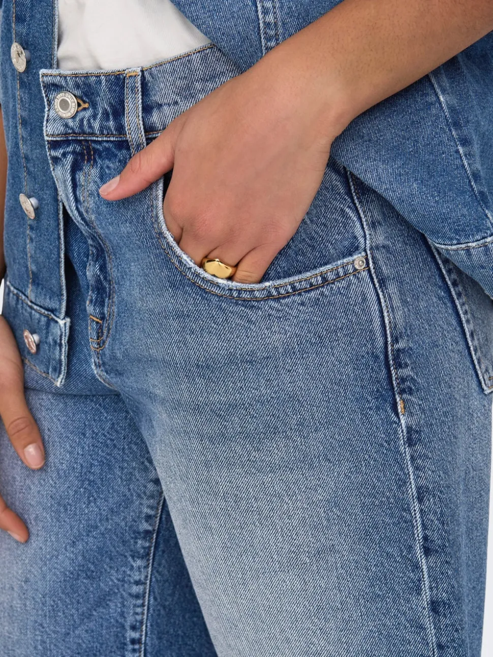 ONLMATE Vita media Baggy Fit Bermuda in jeans