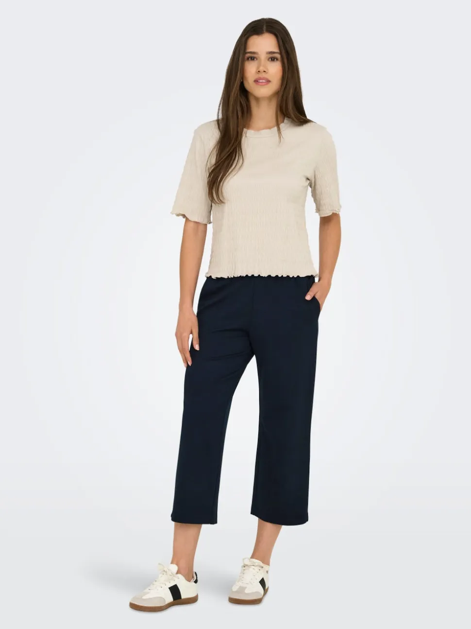 ONLPOPTRASH-SUKI Cropped Fit Pantaloni classici