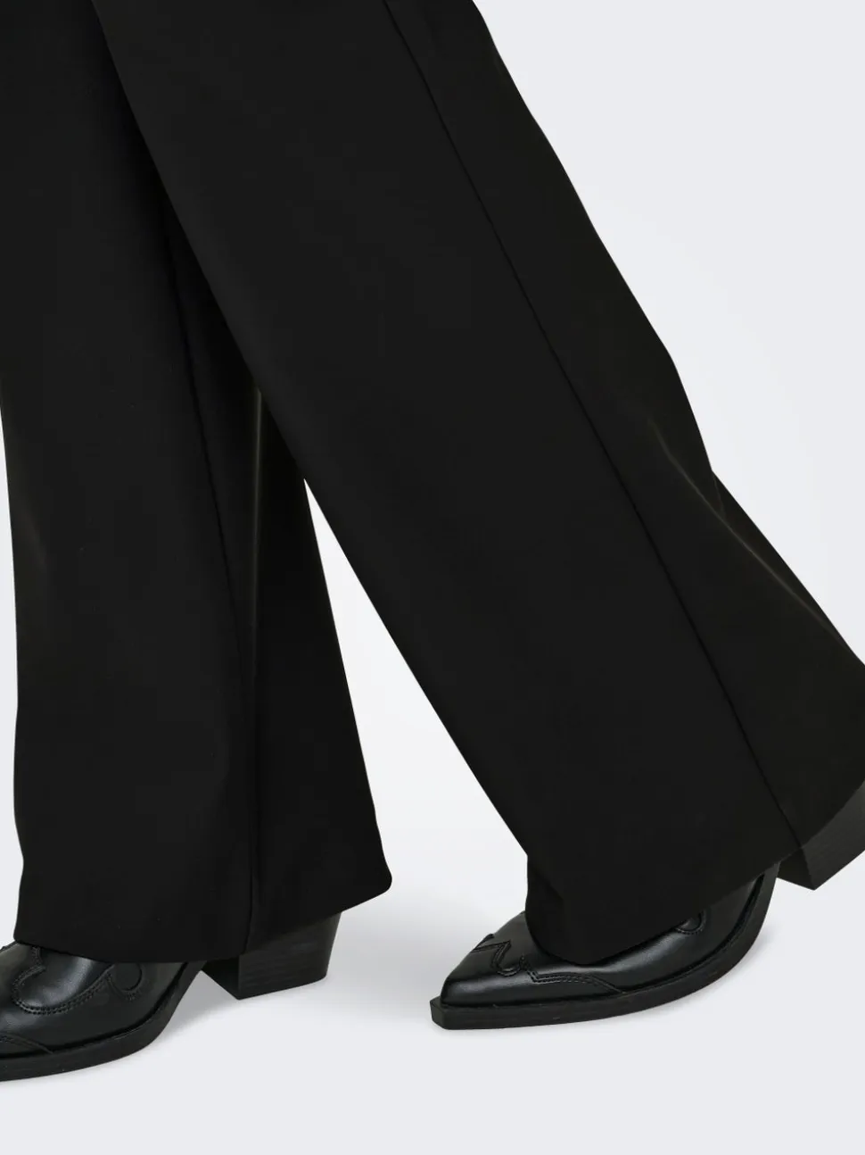 ONLTRAVEL Flared Fit Pantaloni a gamba larga