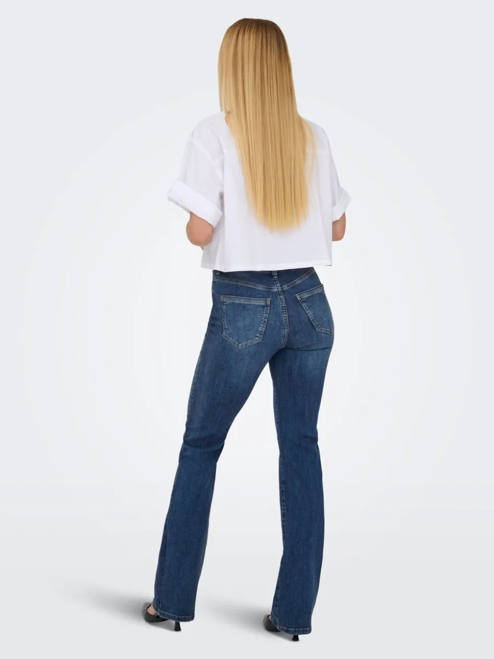 ONLWAUW Vita alta Flared Fit Jeans
