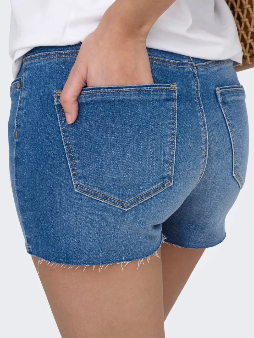 ONLWAUW Vita media Regular Fit Bermuda in jeans