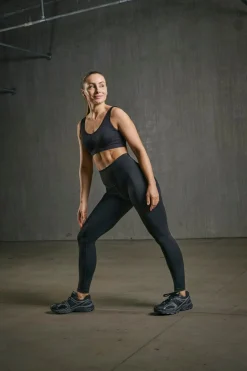 ONPJAM-2-MINA extra hw Tight Fit Collant sportivi