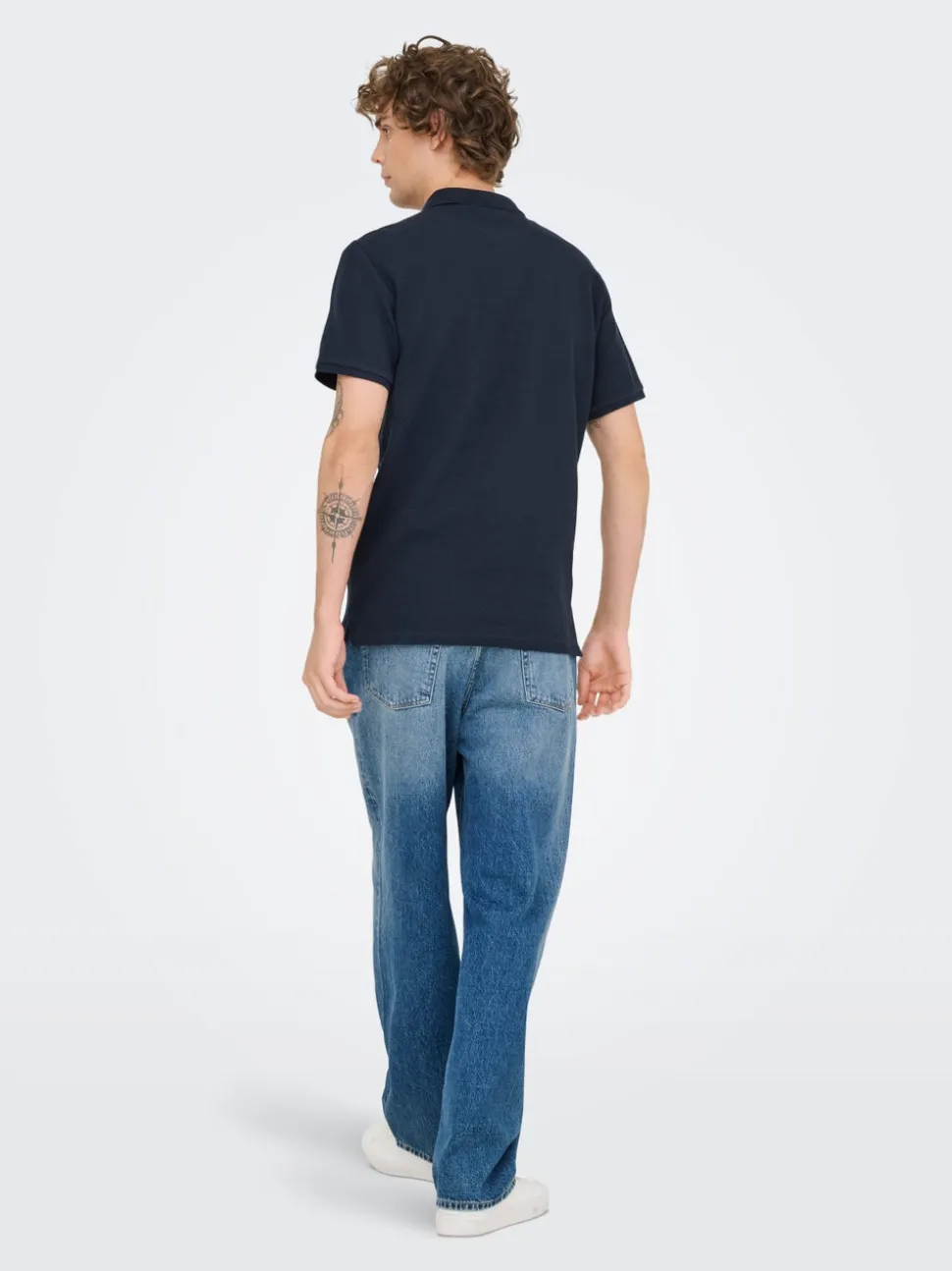 ONSEMARI Polo