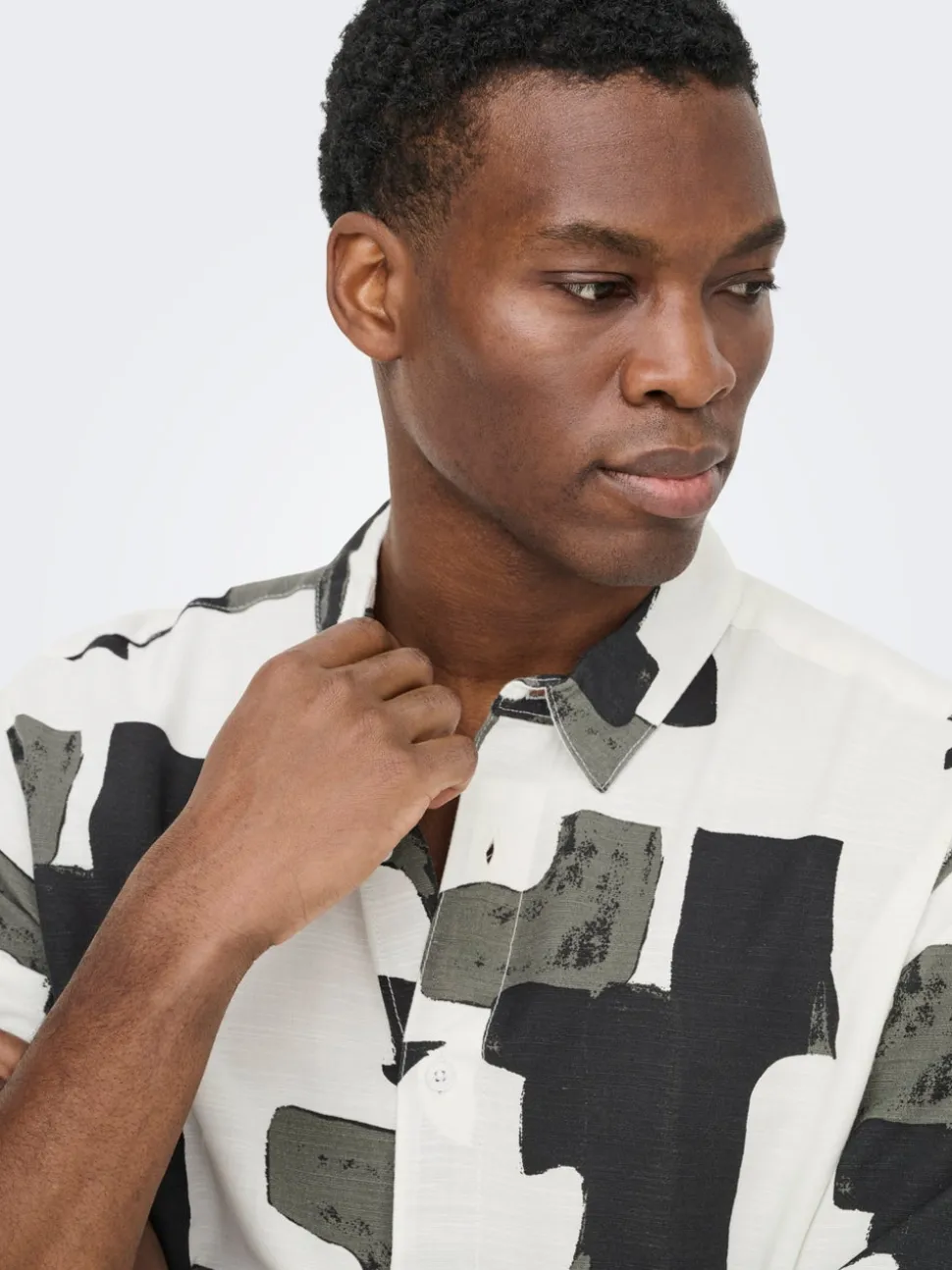 ONSHARVI Camicia
