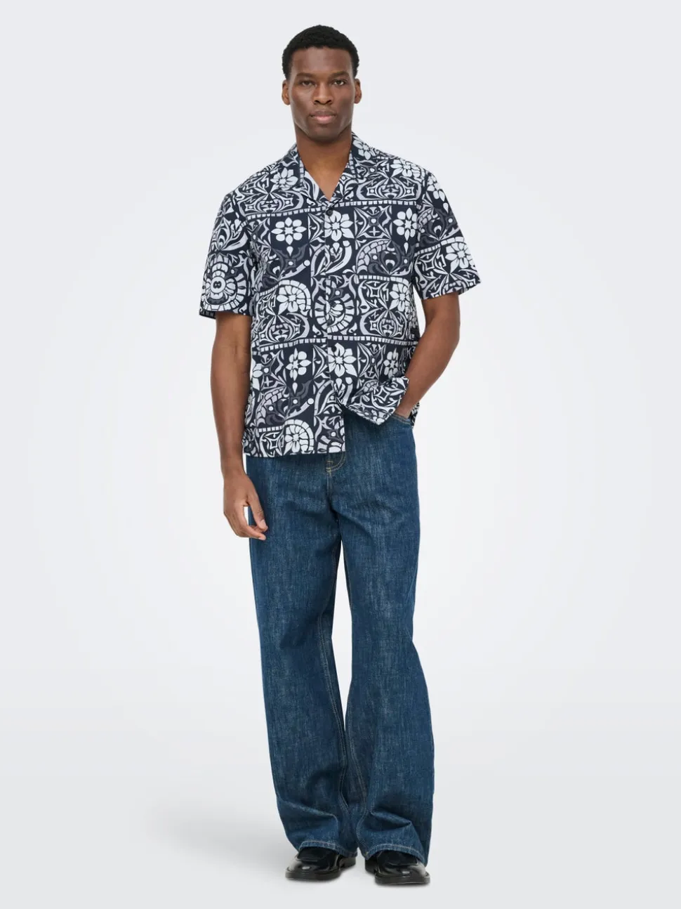 ONSWHITE Stile Hawaiano