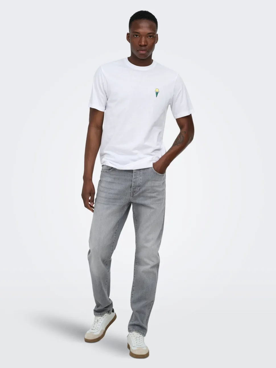 ONSYOKE Vita media Tapered Fit Stretch Jeans