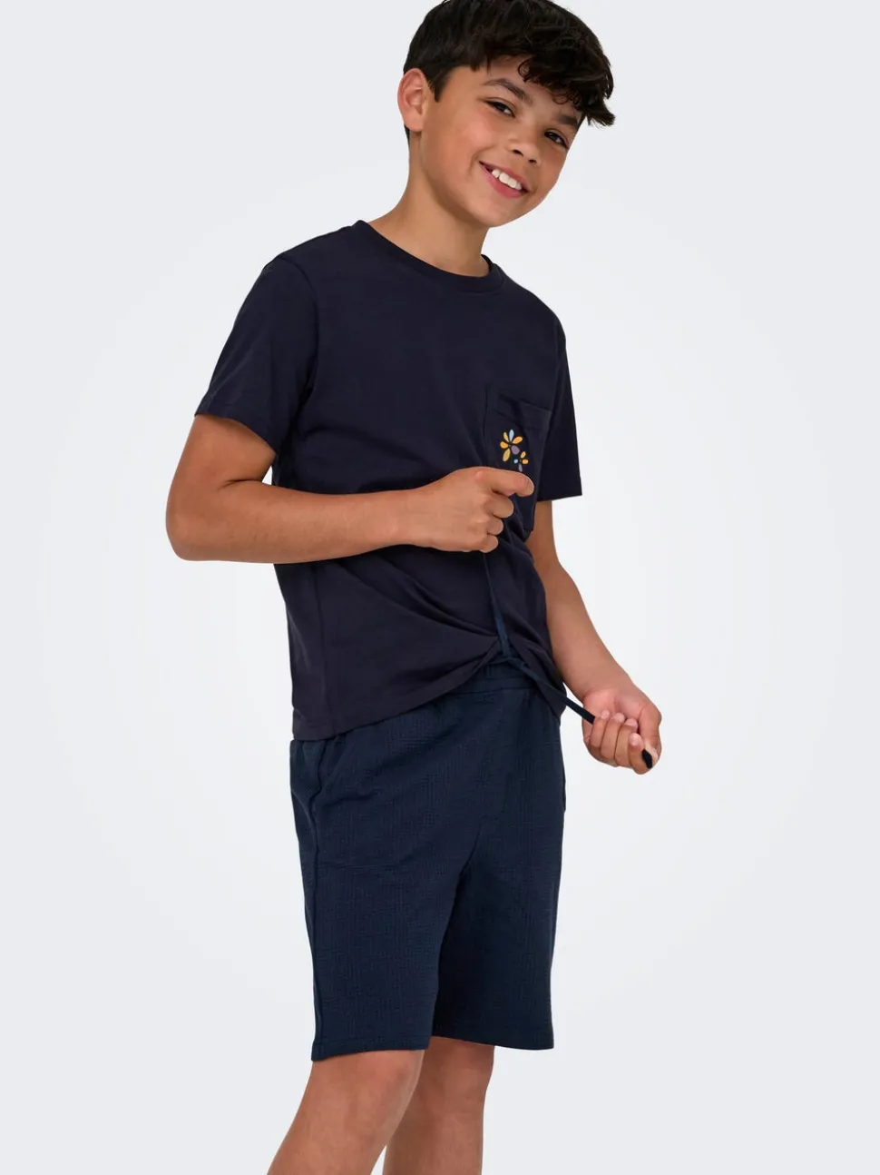 OSJKIAN Vita media Regular Fit Shorts